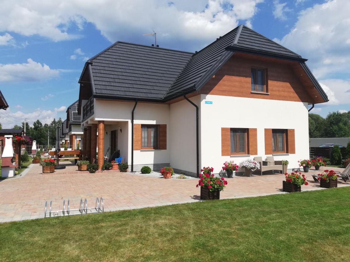 Apartamenty Pod Magnolia Bialowieza Exterior foto